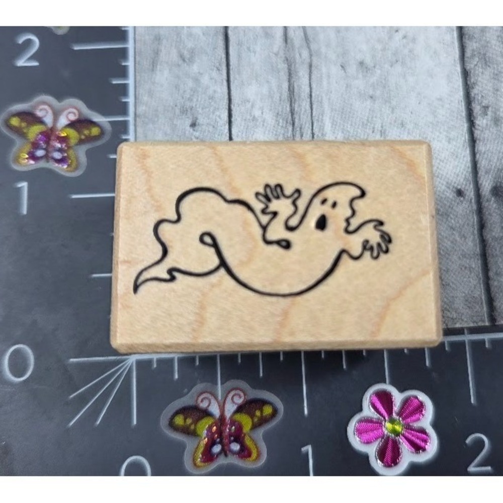 PSX Designs Ghost Halloween B2130 1997 Rubber Stamp Wood #S45